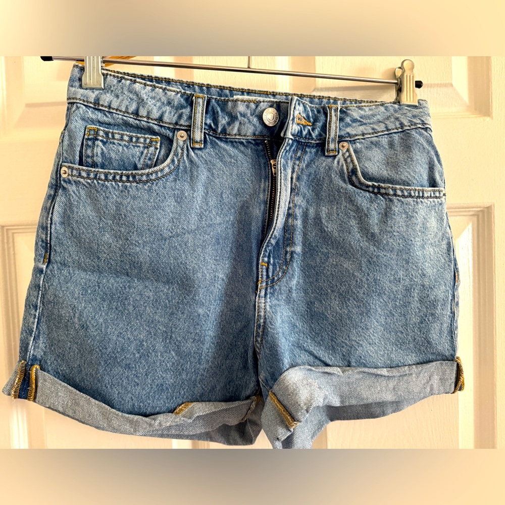 Mango high waisted denim shorts size 4